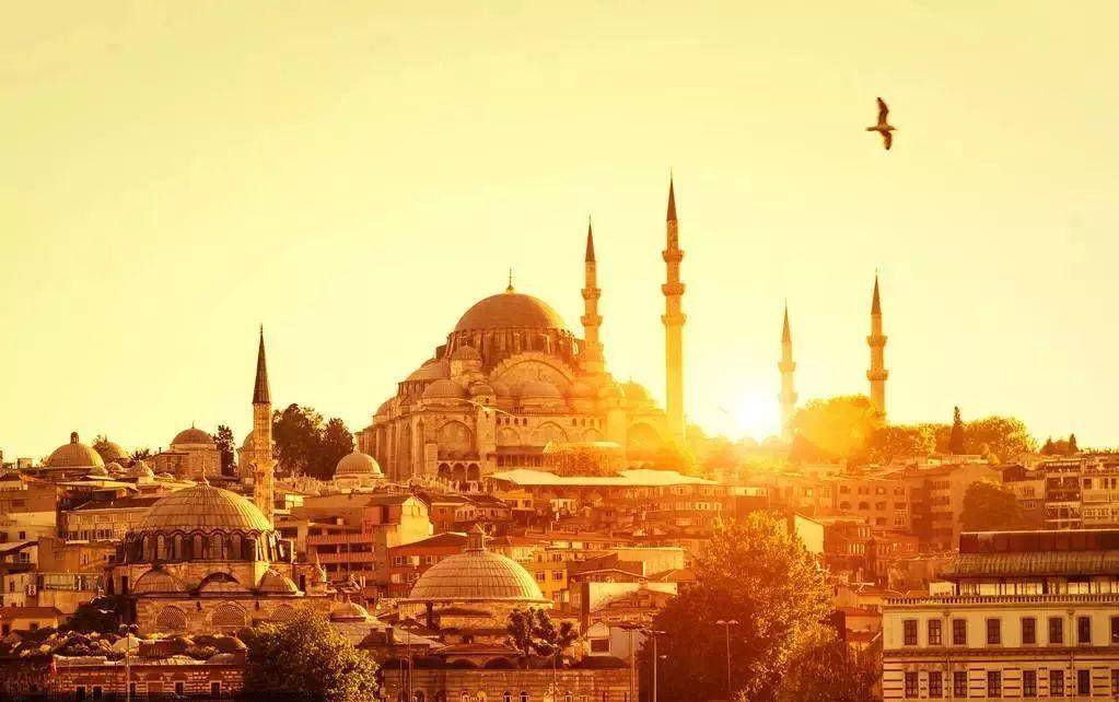 奥斯曼人让绽放光彩的君士坦丁堡，从此沉没在历史深渊