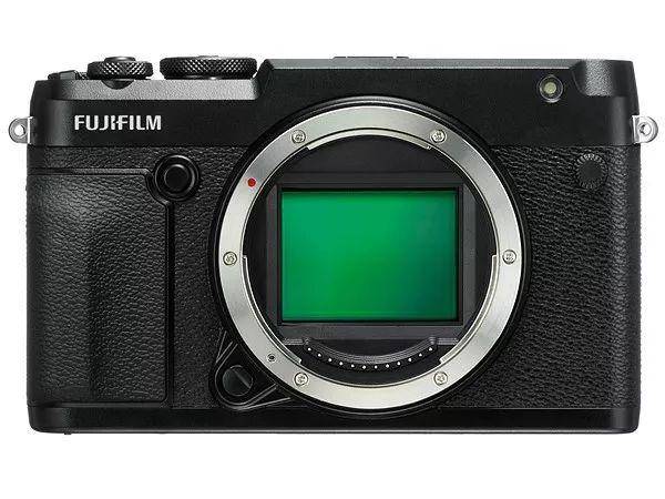 聊一款刚刚发布的“青春版”相机 —— GFX 50R