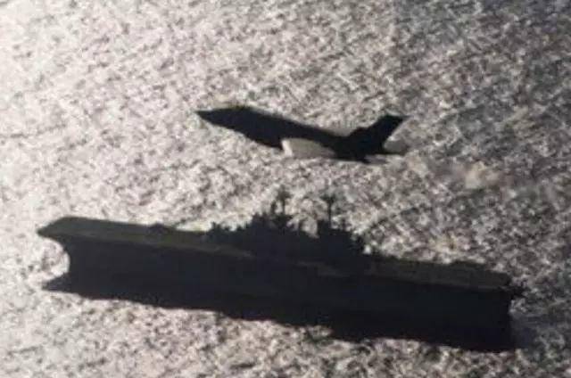 换装F-35B后，美军两栖攻击舰堪比航母？