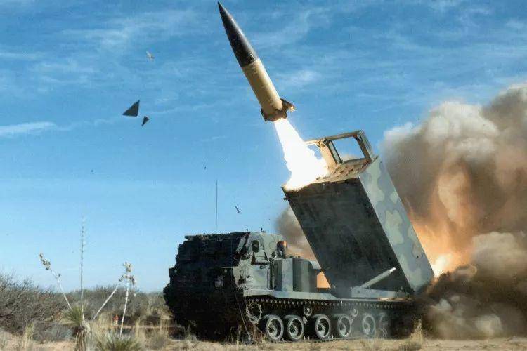 美国陆军开发新导弹，却要具备“反舰能力”，葫芦里卖的是什么药？