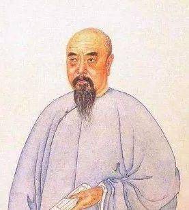 中国文坛第一家，600年兴衰史，就是《倚天屠龙记》一句话