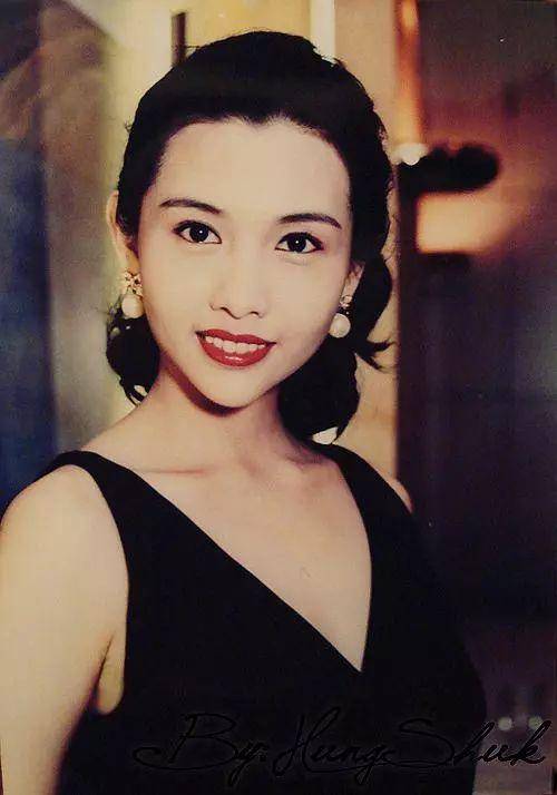 小時候在被窝里偷看的经典香港三级片女星 TOP5