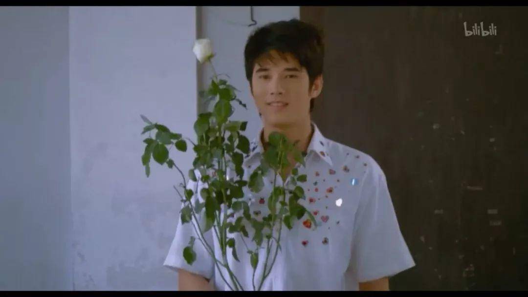 来自泰国最好看的青春电影，你是不是也曾暗恋过某个人