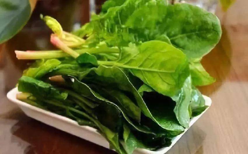 唐太宗御用的养生蔬菜，如今还在餐桌上，它的功效想不到。