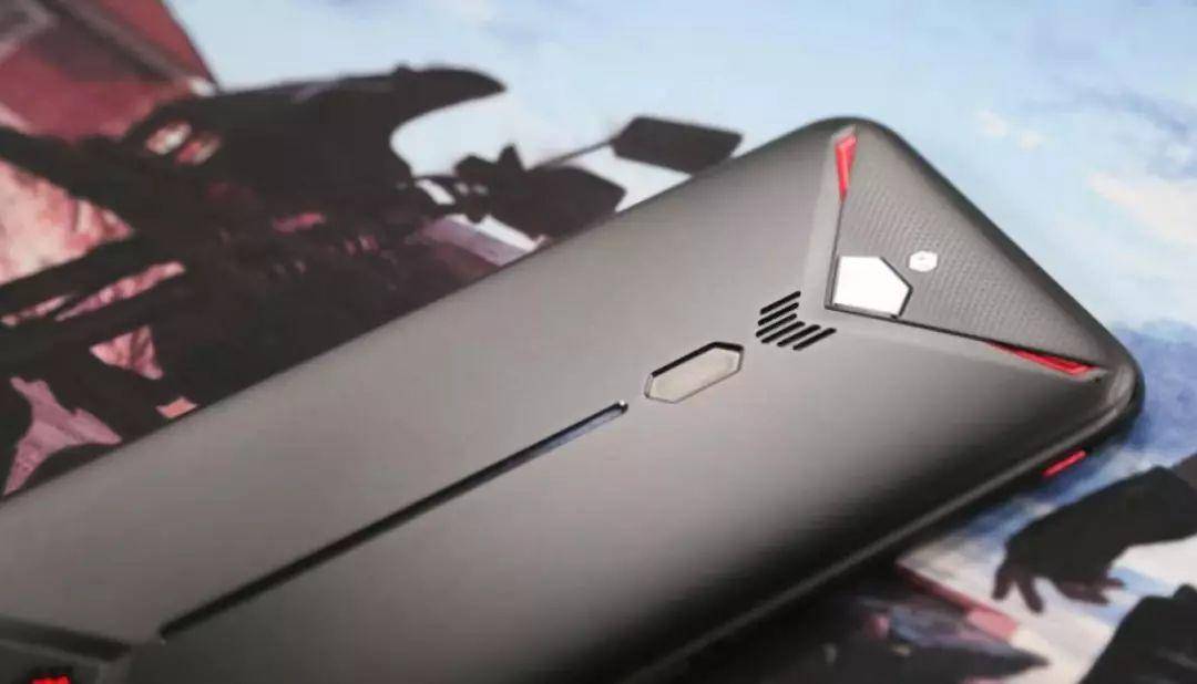 努比亚发布红魔 3，风冷手机什么鬼？