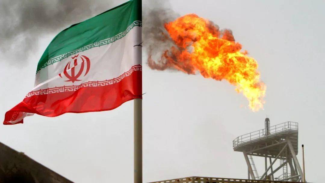伊朗千万不能给美国跪，因为那样死的太慢