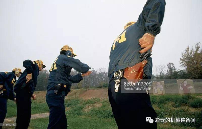 老照片：1989年，在培训基地时受训的FBI 学员
