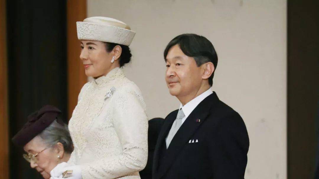 日本新天皇即位，平和心理看待皇室更重要
