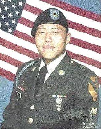 首个阵亡的是华人士兵：2004美军伊拉克巷战与反思